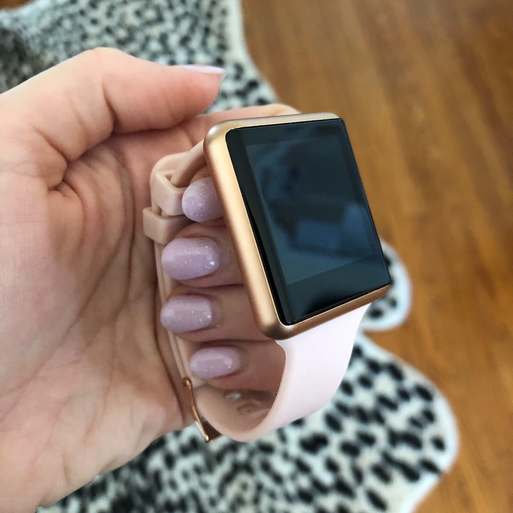 NWOT APPLE ITOUCH WATCH